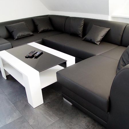 Appartamento La Domus Premium - 73010 Lotte Esterno foto